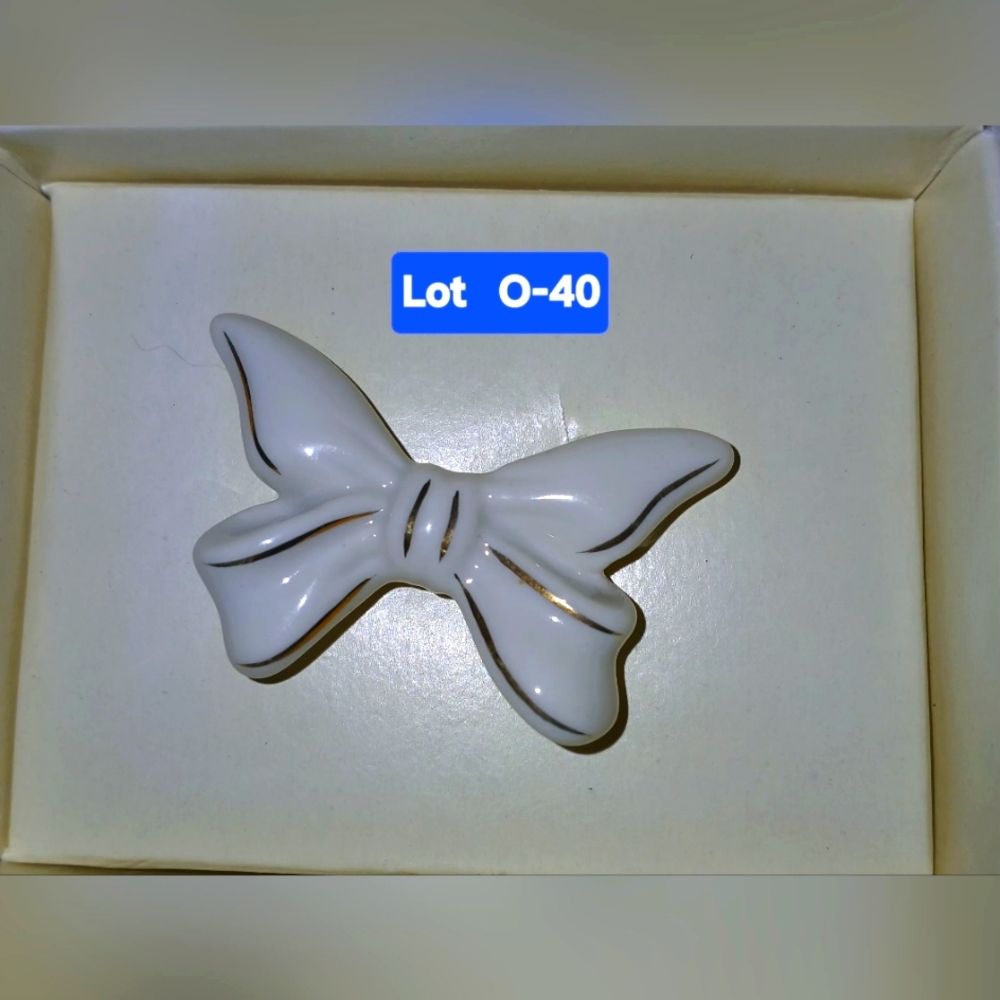Elegant White Ceramic  Bow Accent Brooch